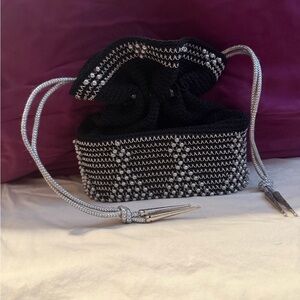 Vintage Crochet Drawstring Bag- Pristine Condition
